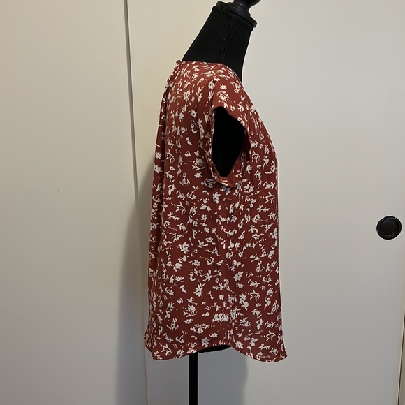 Women’s floral top - Picture 2 of 6